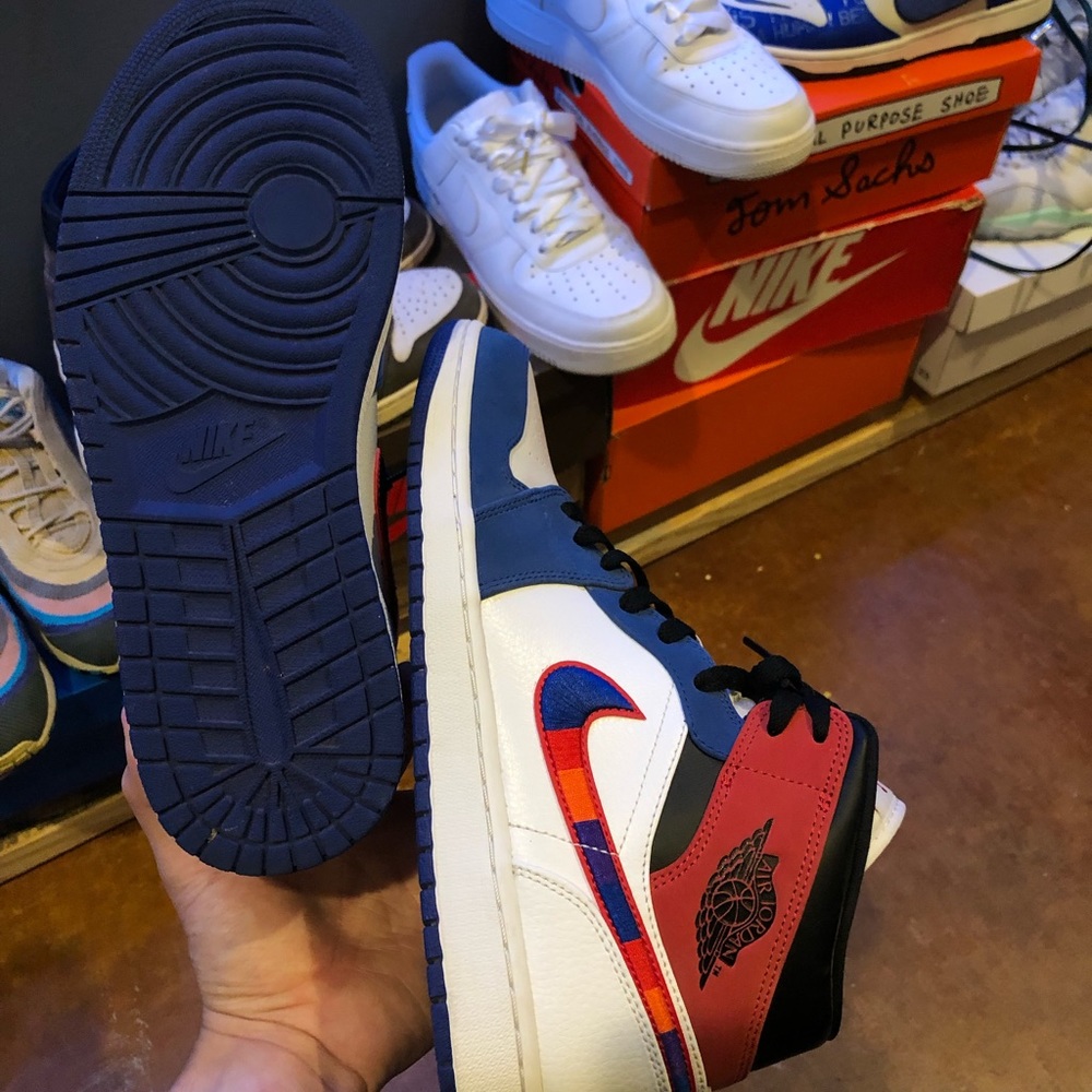 Jordan 1 mid Multicolor - Picture 2 of 3